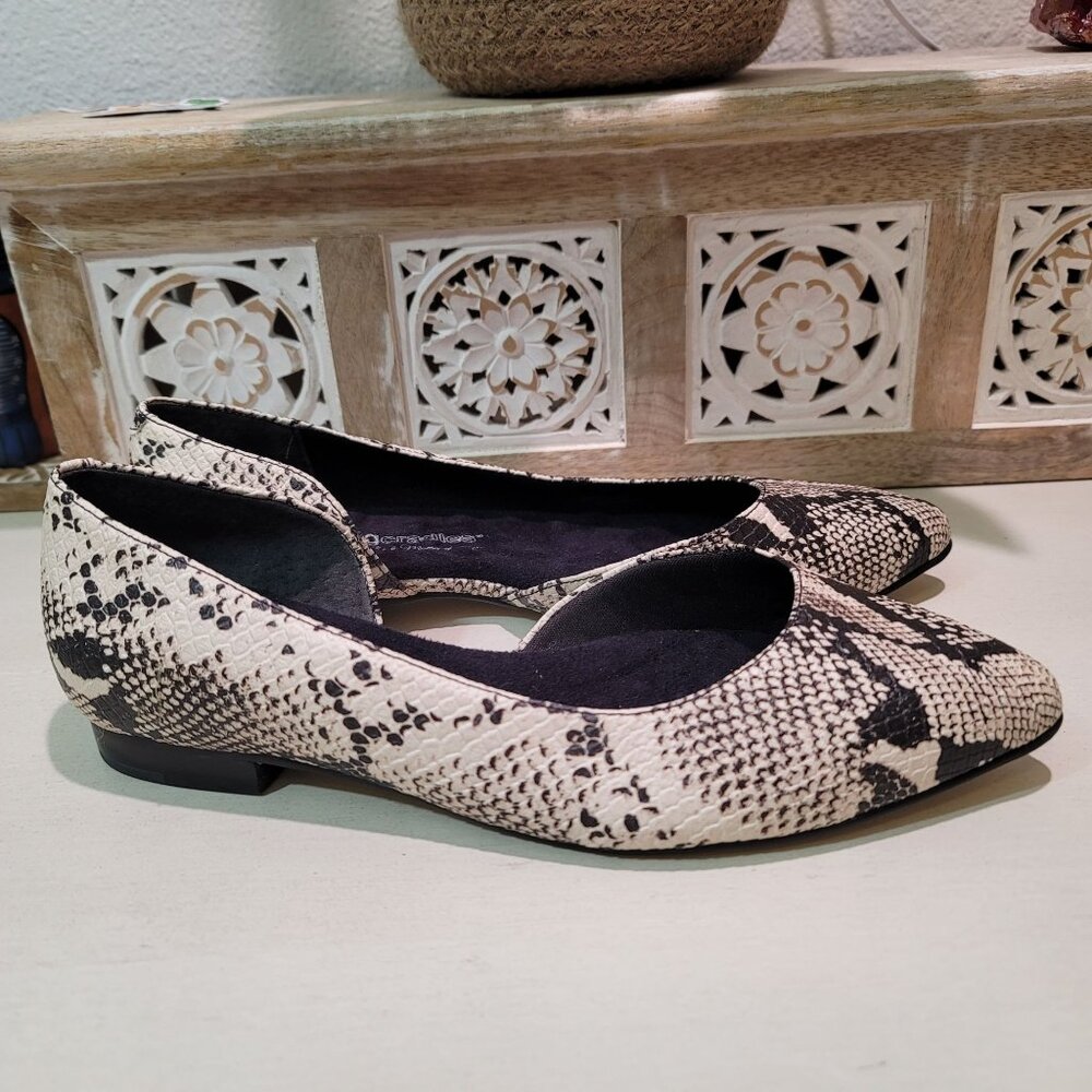 Walking Cradles Raya Snake Pointed Toe D'orsay Flats Slip on Shoes Sz 7WW Work - Picture 11 of 11